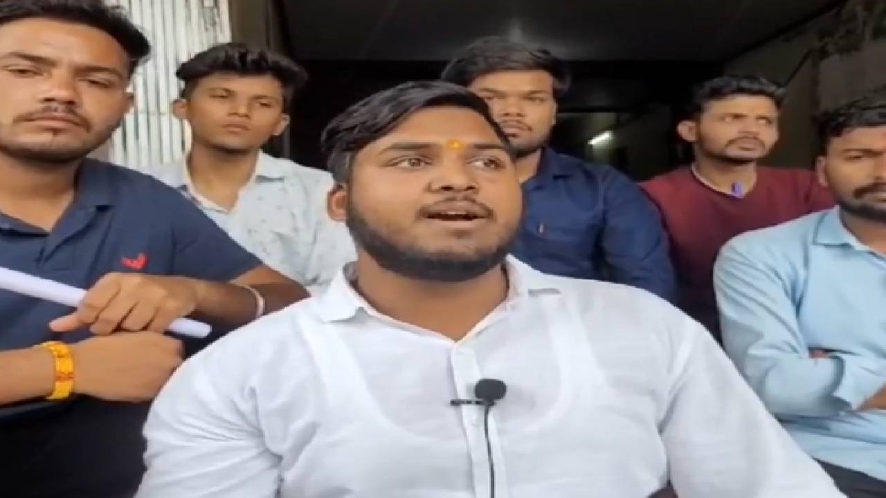 MP News : College hostel में हुई छात्र की मौत, पर प्रदर्शन और नाराजगी | Khandwa News