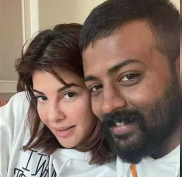 माई बेबी... वैलेंटाइन डे पर तोहफे में हेलीकॉप्टर, सुकेश चंद्रशेखर ने फिर लिखी जैकलीन को प्यार भरी चिट्ठी