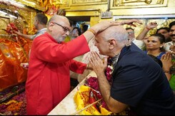 Out On Bail, Manish Sisodia Visits Hanuman Temple, Mahatma Gandhi's Memorial Out On Bail, Manish Sisodia Visits Hanuman Temple, Mahatma Gandhi's Memorial