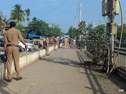 Man Posing As Reliever For Navy Guard Flees With Rifle In Mumbai Man Posing As Reliever For Navy Guard Flees With Rifle In Mumbai
