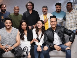 अनुपमा छोड़ने के पीछे सुधांशू पांडे की है मेकर्स से नाराजगी! ये बात कर रही है इशारा अनुपमा छोड़ने के पीछे सुधांशू पांडे की है मेकर्स से नाराजगी! ये बात कर रही है इशारा