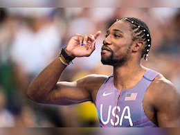 Noah Lyles Cruises Into Olympic 200m Semi-Final In Treble Gold Bid Noah Lyles Cruises Into Olympic 200m Semi-Final In Treble Gold Bid