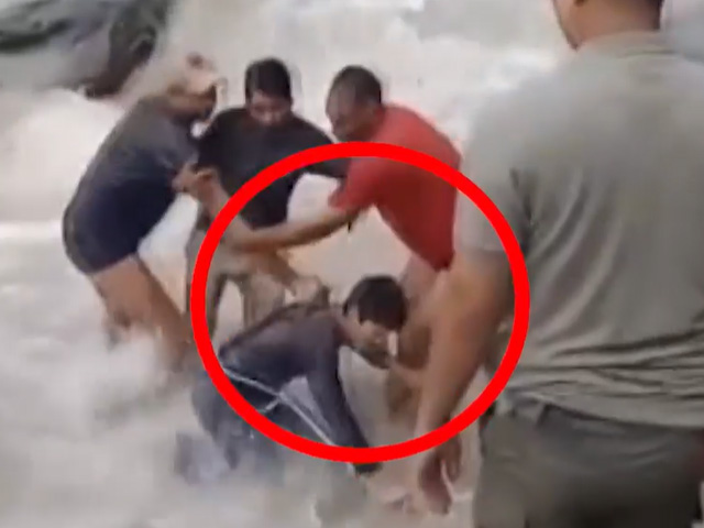 Poonch Police Rescue Two Boys Trapped In Brari Nalah Floodwaters