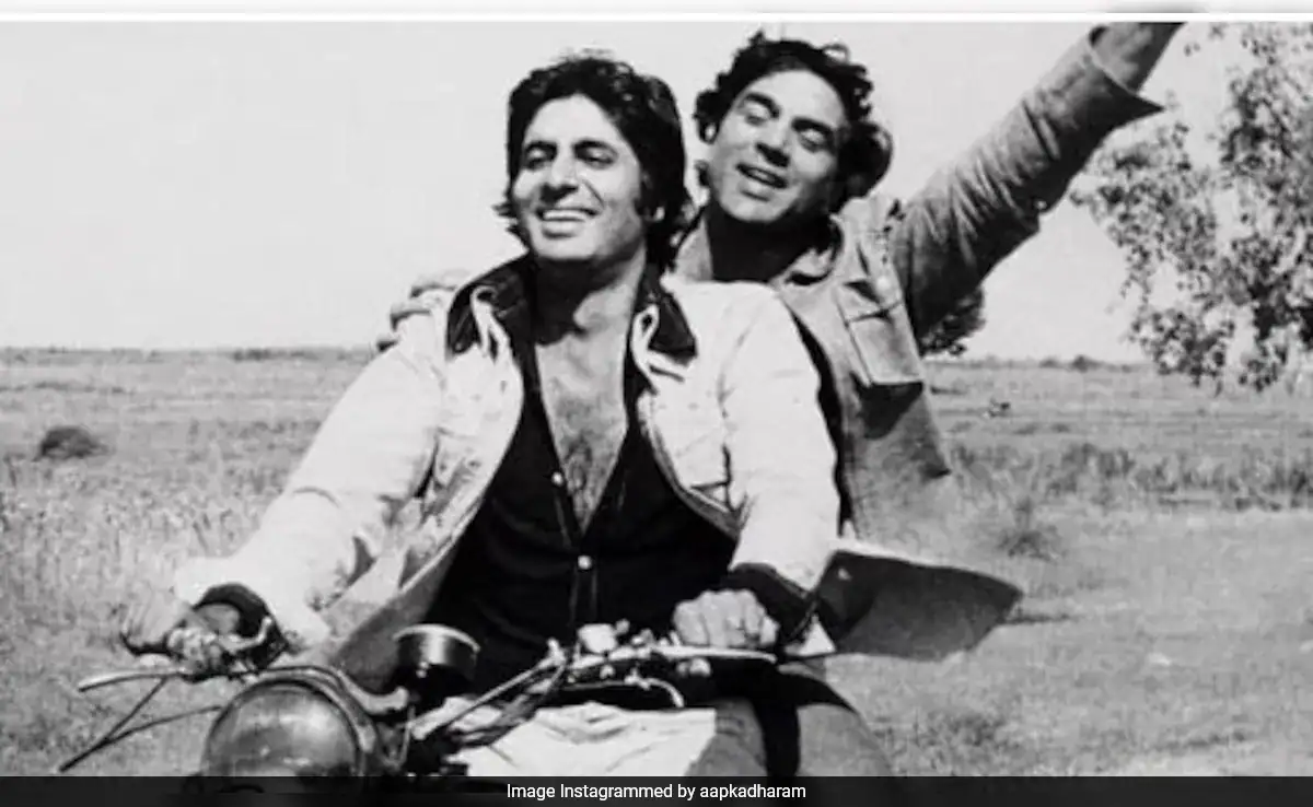 50 Shades Of <i>Sholay</i>: Salim Khan And Javed Akhtar's Classic To Have Special Screening In Mumbai