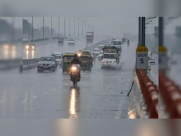 दिल्ली-NCR में झमाझम बारिश, मौसम हुआ सुहाना, कई जगह जाम और जलभराव दिल्ली-NCR में झमाझम बारिश, मौसम हुआ सुहाना, कई जगह जाम और जलभराव