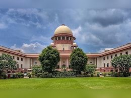 आम्ही कायदा पाळत नाही असे तुमचे म्हणणे आहे का ? न्यायालयने महाराष्ट्रातील कोणत्या IAS अधिकाऱ्याला फटकारले? आम्ही कायदा पाळत नाही असे तुमचे म्हणणे आहे का ? न्यायालयने महाराष्ट्रातील कोणत्या IAS अधिकाऱ्याला फटकारले?