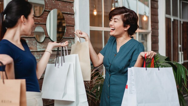 Myntra Fashion Carnival Brings 50-80% Off On All Things Fashionable Myntra Fashion Carnival Brings 50-80% Off On All Things Fashionable