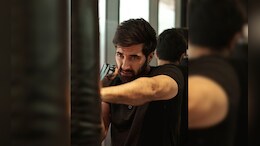 Akshay Oberoi Dives Back Into <i>Fighter</i> Fitness Regime As He Preps For New Action Role