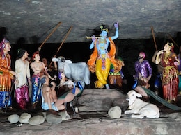 Janmashtami Puja: आज गजकेसरी योग में मनाई जाएगी जन्माष्टमी, जानिए पूजा का सही शुभ मुहूर्त क्या है Janmashtami Puja: आज गजकेसरी योग में मनाई जाएगी जन्माष्टमी, जानिए पूजा का सही शुभ मुहूर्त क्या है