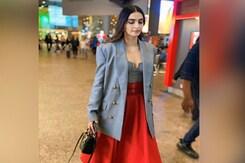 Trust Sonam Kapoor To Serve The Best Airport Fashion Trust Sonam Kapoor To Serve The Best Airport Fashion