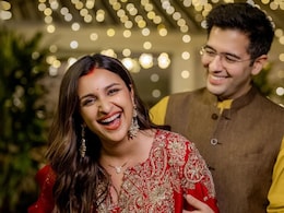 राघव चड्ढा को देखने के लिए तरस रही हैं परिणीति चोपड़ा, यूं करती हैं पति का दीदार, वीडियो में बताया लॉन्ग डिस्टेंस रिलेशन का हाल राघव चड्ढा को देखने के लिए तरस रही हैं परिणीति चोपड़ा, यूं करती हैं पति का दीदार, वीडियो में बताया लॉन्ग डिस्टेंस रिलेशन का हाल
