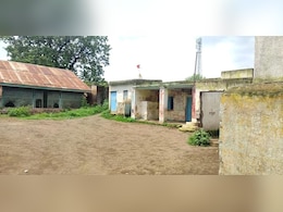 बड़वानी में NDTV की खबर का असर ! जर्जर भवन में चल रहा स्कूल हुआ बंद