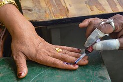 Haryana Assembly Election की नई तारीख का ऐलान, अब 5 October को डलेंगे Vote, 8 को Counting Haryana Assembly Election की नई तारीख का ऐलान, अब 5 October को डलेंगे Vote, 8 को Counting