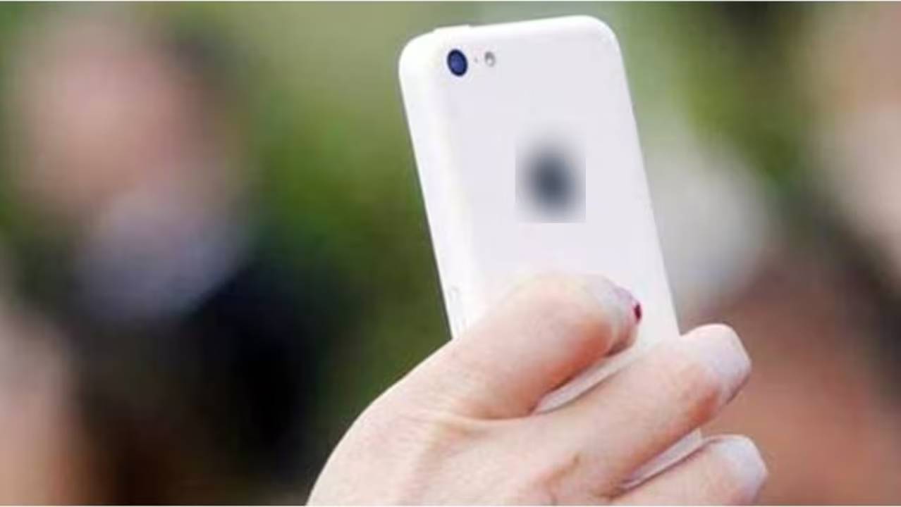 Madhya Pradesh: हो जाएं सावधान, नहीं तो एक सेल्फी ले सकती है आपकी जान!