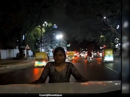 कार हादसे का नाटक करती महिला का चौंकाने वाला Video वायरल, डैशकैम लगाने को लेकर सोशल मीडिया पर छिड़ी मुहिम कार हादसे का नाटक करती महिला का चौंकाने वाला Video वायरल, डैशकैम लगाने को लेकर सोशल मीडिया पर छिड़ी मुहिम