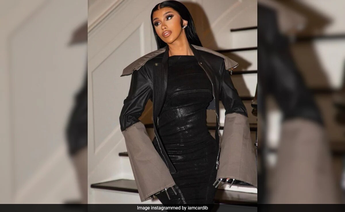 Cardi B Announces Third Pregnancy After Filing For Divorce From Offset