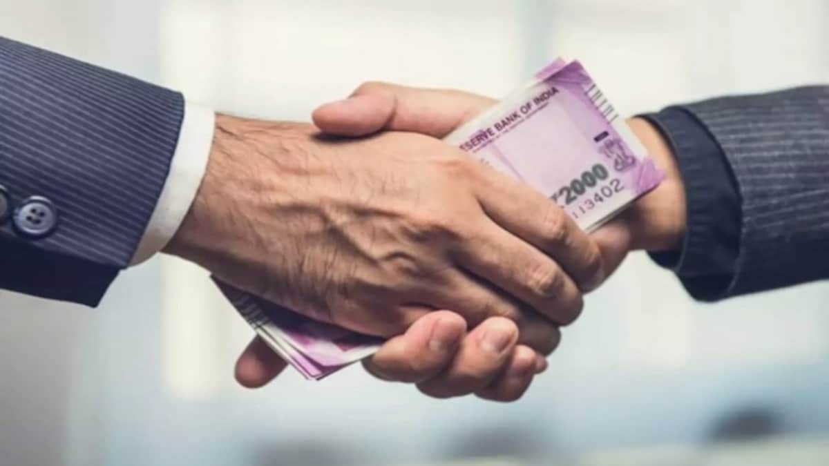 Kota ACB Action:कोटा में प्रवर्तन अधिकारी के बाद एसीबी ने ई-मित्र ...