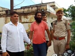 14 माह बाद मिला 11 महीने का बच्चा, यूपी पुलिस का सिपाही निकला किडनैपर; खुद बना साधु बच्चे को बनाया कृष्ण 14 माह बाद मिला 11 महीने का बच्चा, यूपी पुलिस का सिपाही निकला किडनैपर; खुद बना साधु बच्चे को बनाया कृष्ण