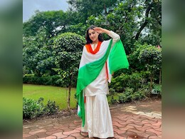 Independence Day Looks: सेलेब्स की तरह आप भी स्वतंत्रता दिवस पर हो सकते हैं तैयार, लीजिए लुक्स की इंस्पिरेशन