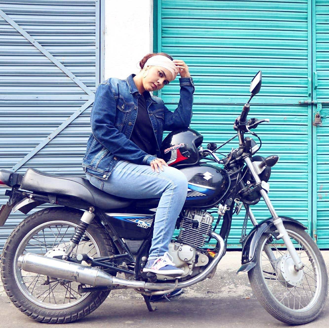 Zenith Irfan: Pakistan's 'Motorcycle Girl'