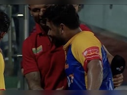 Viral Picture: Shikhar Dhawan Stops His Interview To Share A Hug With Rishabh Pant During DPL 2024 Game Viral Picture: Shikhar Dhawan Stops His Interview To Share A Hug With Rishabh Pant During DPL 2024 Game