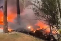 Brazil Plane Crash: अनिंयंत्रित होकर 17 हजार फीट की ऊंचाई से गिरा विमान, ऐसे हुआ भीषण हादसा Brazil Plane Crash: अनिंयंत्रित होकर 17 हजार फीट की ऊंचाई से गिरा विमान, ऐसे हुआ भीषण हादसा