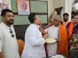 Dilip Ghosh's Birthday Celebrations Set Off Patch-Up Buzz In Bengal BJP Dilip Ghosh's Birthday Celebrations Set Off Patch-Up Buzz In Bengal BJP