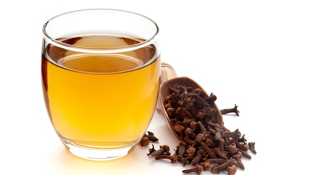 What Happens If You Drink Clove Water For 10 Straight Days, Nutritionist Explains