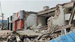 जोधपुर: रात के अंधेरे में बदमाशों ने दुकान पर चलवा दिया बुलडोजर, पुलिस व्यवस्था पर उठे सवाल