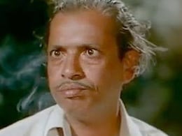 कुत्ते की आवाज निकाल कर मिला काम, शराबी के रोल ने दिलाई जबरदस्त पहचान- पहचाना क्या? कुत्ते की आवाज निकाल कर मिला काम, शराबी के रोल ने दिलाई जबरदस्त पहचान- पहचाना क्या?