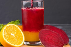 Weight Loss Juice: वजन घटाने के लिए चुकंदर का जूस पीने के गजब फायदे Weight Loss Juice: वजन घटाने के लिए चुकंदर का जूस पीने के गजब फायदे