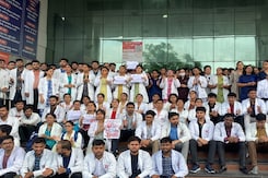 Medical Fraternity Unites: Nationwide Protests Erupt Over Kolkata Rape-Murder Medical Fraternity Unites: Nationwide Protests Erupt Over Kolkata Rape-Murder