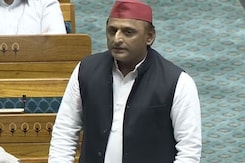 Lok Sabha में Waqf Board Amendment Bill पर भड़के Akhilesh Yadav Lok Sabha में Waqf Board Amendment Bill पर भड़के Akhilesh Yadav