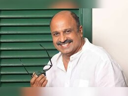 रेप केस में मलयालम एक्टर सिद्दीकी को सुप्रीम कोर्ट से बड़ी राहत, अंतरिम संरक्षण को मंजूरी रेप केस में मलयालम एक्टर सिद्दीकी को सुप्रीम कोर्ट से बड़ी राहत, अंतरिम संरक्षण को मंजूरी