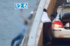 Woman's Suicide Attempt Foiled, Dramatic Rescue Caught On Camera Woman's Suicide Attempt Foiled, Dramatic Rescue Caught On Camera