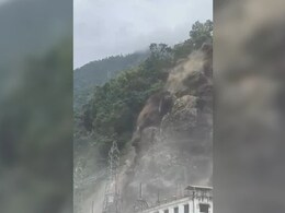 सिक्किम: भारी भूस्खलन की चपेट में आकर नष्ट हुआ तीस्ता बांध पावर स्टेशन, देखें VIDEO