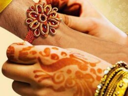 Raksha Bandhan 2024 Date: रक्षाबंधन पर इन तीन योगों के दुर्लभ संयोग में भाई की कलाई पर बांधें रक्षा सूत्र, चमकेगी किस्मत मिलेगी अपार सफलता Raksha Bandhan 2024 Date: रक्षाबंधन पर इन तीन योगों के दुर्लभ संयोग में भाई की कलाई पर बांधें रक्षा सूत्र, चमकेगी किस्मत मिलेगी अपार सफलता