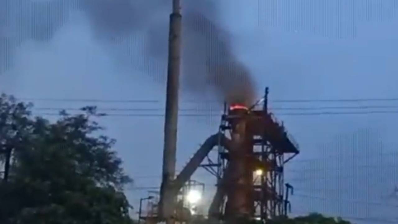 Steel Plant Strike : स्टील प्लांटों की हड़ताल को लेकर CM करेंगे बैठक | Breaking | Chhattisgarh News