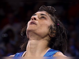 Vinesh Phogat: "सबके सामने आऊंगी और पूरी बात..." विनेश फोगाट ने पेरिस में पदक से चूकने पर जल्द ही सच्चाई सामने लाने का किया दावा Vinesh Phogat: "सबके सामने आऊंगी और पूरी बात..." विनेश फोगाट ने पेरिस में पदक से चूकने पर जल्द ही सच्चाई सामने लाने का किया दावा