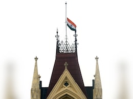 डॉक्‍टर से रेप-मर्डर मामला: लंबी छुट्टी पर जाएं प्रिंसिपल, कोलकाता हाई कोर्ट का निर्देश