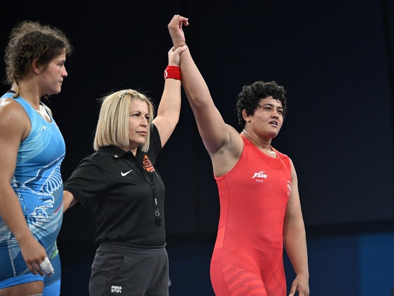 71n522d reetika hooda पेरिस ओलंपिक 2024 लाइव अपडेट दिन 15: पहलवान रीतिका हुड्डा की 76 किग्रा की अंतिम 8 बाउट जल्द शुरू होगी