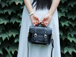 हैंडबैग और वॉलेट लवर्स के लिए शानदार बचत का सुनहरा मौका! Myntra से 799 रुपये से भी कम में खरीदें हैंडबैग और वॉलेट लवर्स के लिए शानदार बचत का सुनहरा मौका! Myntra से 799 रुपये से भी कम में खरीदें