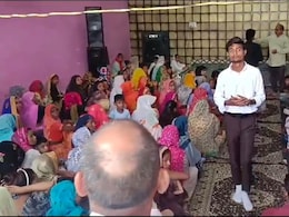 5 से 10 हजार रुपये देकर कराया जा रहा था धर्मपरिवर्तन, राजस्थान से सामने आया मामला 5 से 10 हजार रुपये देकर कराया जा रहा था धर्मपरिवर्तन, राजस्थान से सामने आया मामला