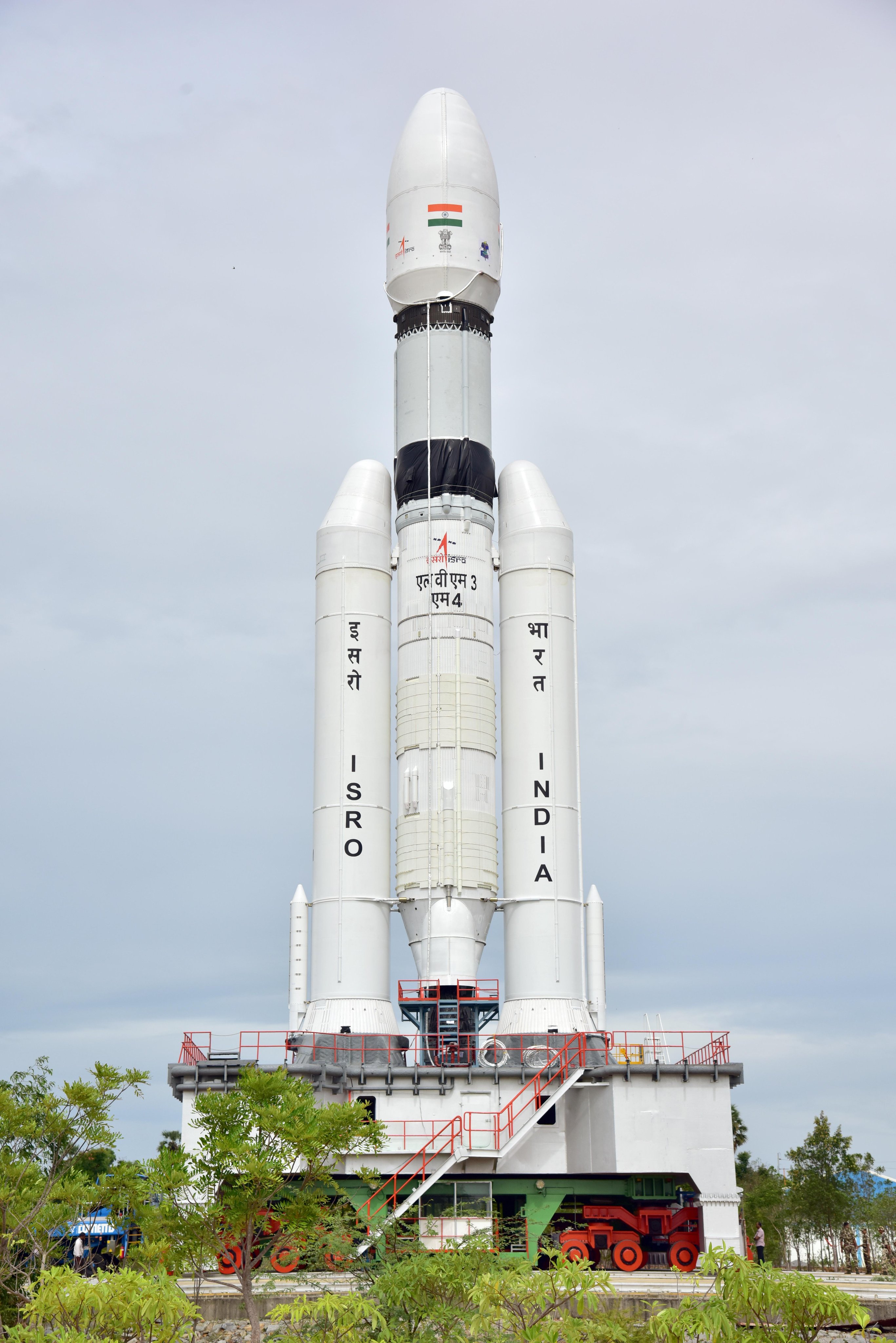 National Space Day 2025: सैटेलाइट से लेकर ह्यूमन स्पेसफ्लाइट तक की यात्रा; राष्ट्रीय अंतरिक्ष दिवस का जश्न