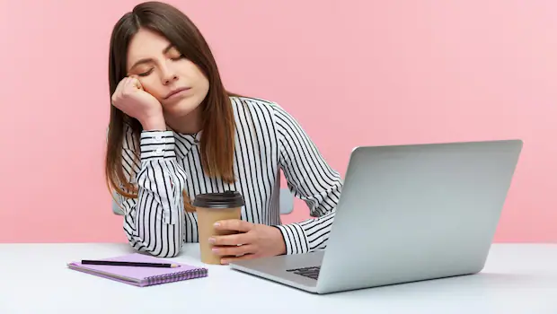 Dehydration leads to reduced blood flow to the brain and muscles, causing daytime sleepiness