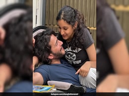 A Precious Look At Mahesh Babu And Sitara Ghattamaneni's Close-Knit Father And Daughter Bond A Precious Look At Mahesh Babu And Sitara Ghattamaneni's Close-Knit Father And Daughter Bond