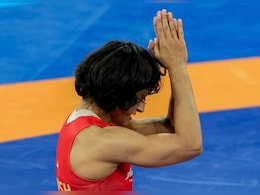 ओलंपिक में विनेश फोगाट अयोग्य घोषित, फाइनल नहीं खेल पाएंगी ओलंपिक में विनेश फोगाट अयोग्य घोषित, फाइनल नहीं खेल पाएंगी
