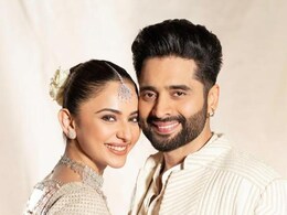 "Takes Two To Tango" - A Look At Jackky Bhagnani And Rakul Preet Singh's Healthy Couple Goals "Takes Two To Tango" - A Look At Jackky Bhagnani And Rakul Preet Singh's Healthy Couple Goals