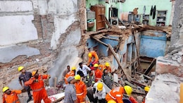 1 Dead, Several Injured After Two Houses Collapse In Varanasi