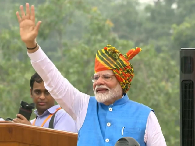 PM Modi Independence Day Speech | Opposition Parties Call PM Modi's Speech Uninspiring